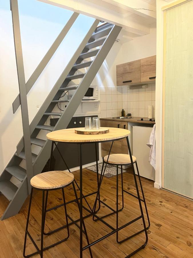 Logement Au Coeur De Dole Dış mekan fotoğraf