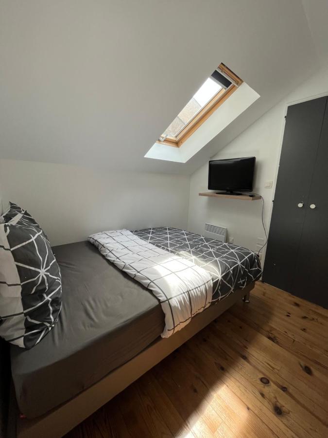 Logement Au Coeur De Dole Dış mekan fotoğraf
